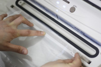 Вакуумный упаковщик Freshield FR-A200BG от компании "Кореал - Настоящая Корея" являющейся официальным дистрибьютором в России  Вакуумный упаковщик Freshield FR-A200BG от компании "Кореал - Настоящая Корея"