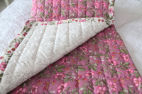 Простыня стеганая GOCHU Hub K 170*210 розовый Простыня стеганая GOCHU Hub K 170*210 розовый