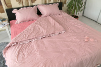 Комплект постельного белья GOCHU Verdi set K розовый от компании "Кореал - Настоящая Корея" являющейся официальным дистрибьютором в России  Комплект постельного белья GOCHU Verdi set K розовый